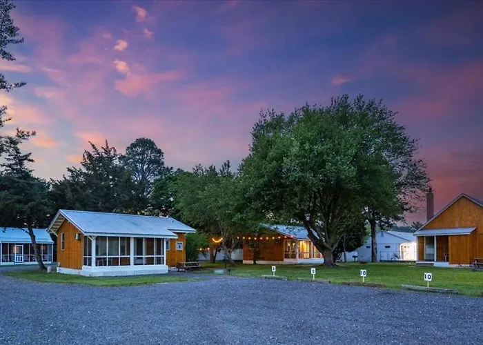 Bum West-o Campsite *